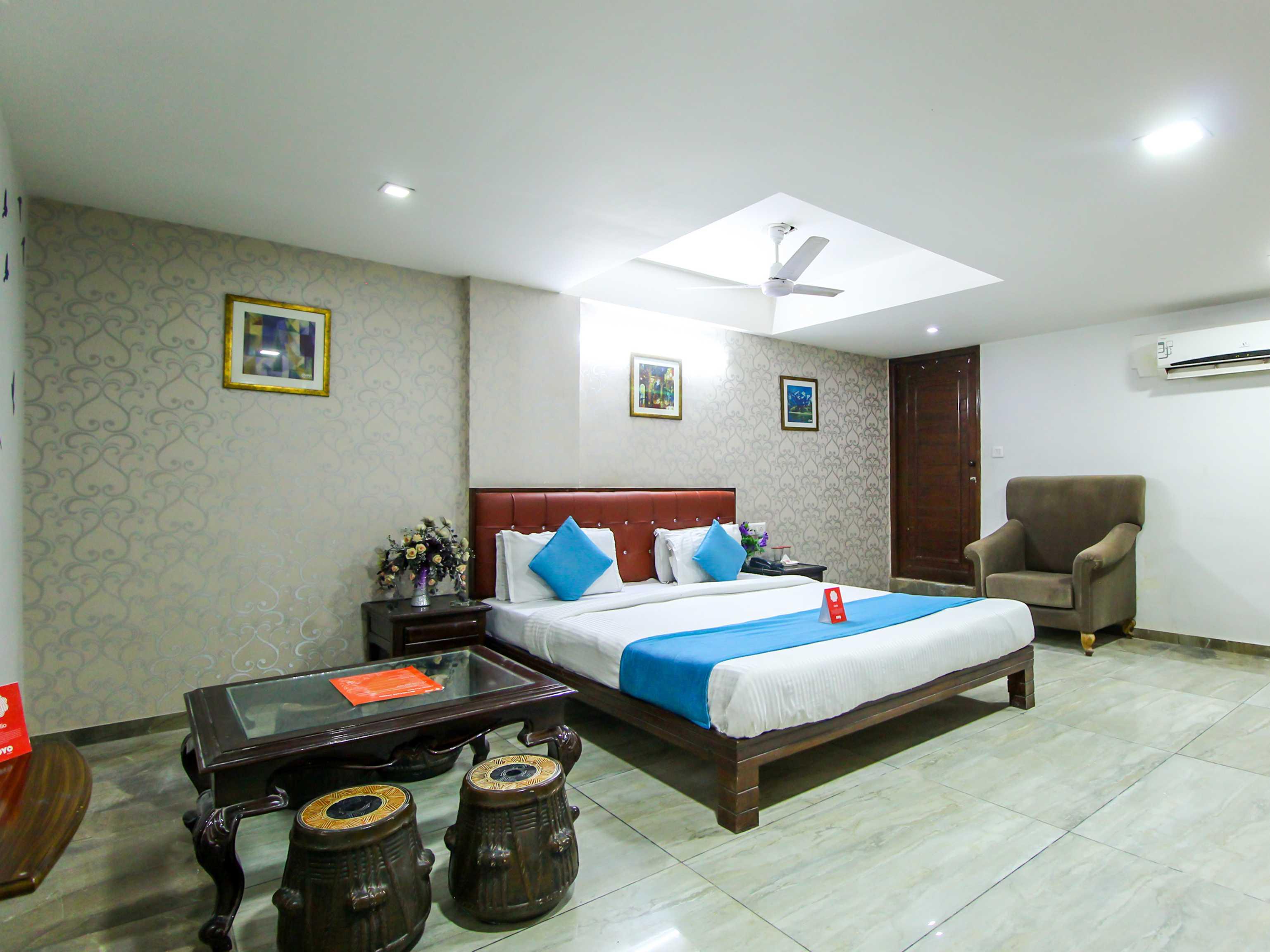 Hotel Seven Ahmedabad Exterior photo