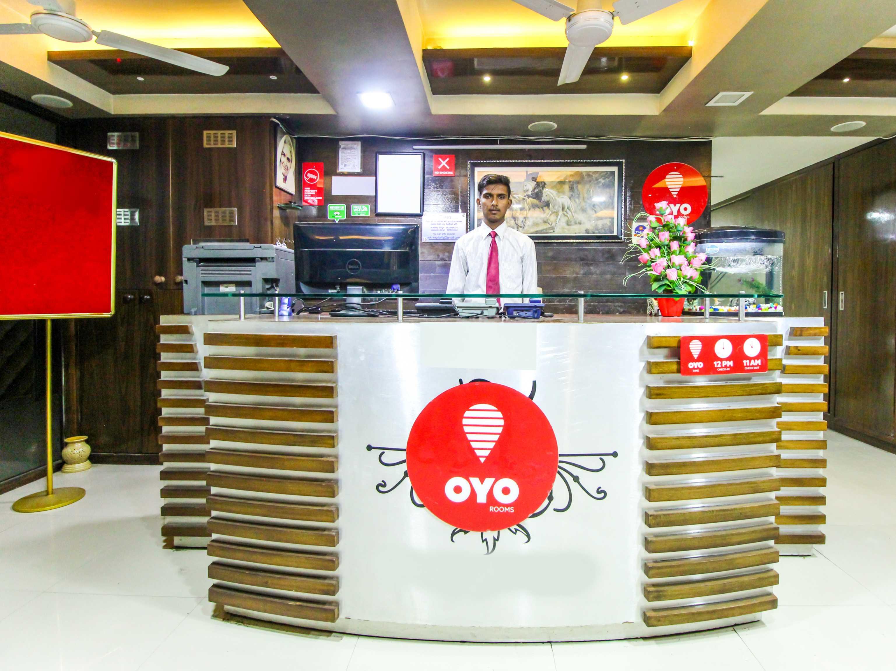 Hotel Seven Ahmedabad Exterior photo